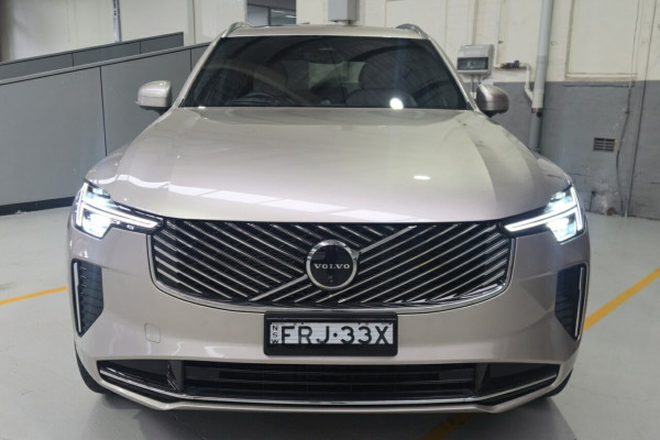 2024 MY25 Volvo XC90 L Series Ultra B5 Bright SUV Image 4