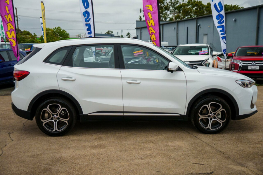 2026 MG ZS ZS32 Essence SUV Image 4