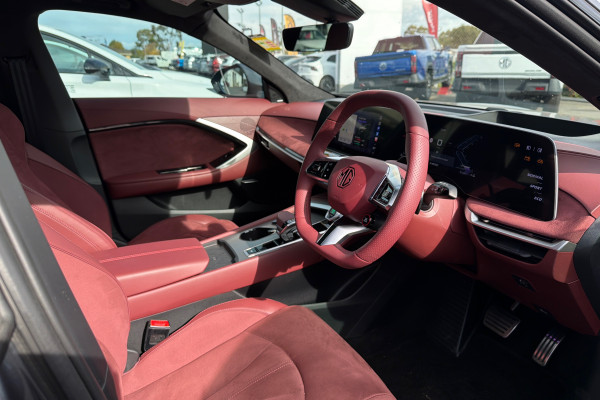 2025 MG MG7  Essence Sedan Image 10