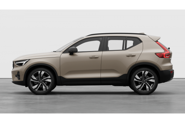 2026 Volvo XC40 XZ Ultra B4 Dark SUV Image 2