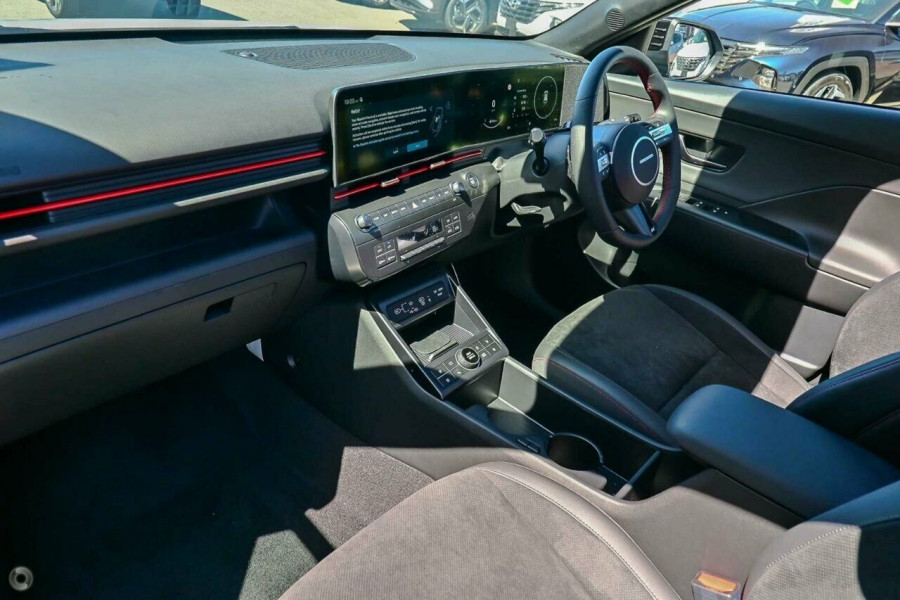 2025 Hyundai KONA SX2.V2 Premium N Line SUV Image 7