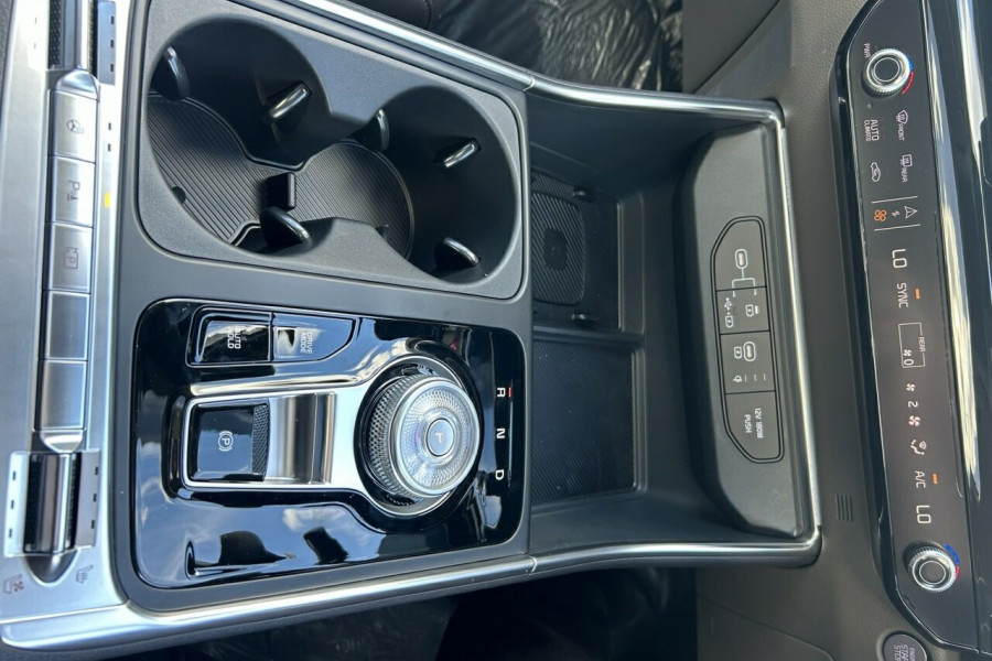 2024 MY25 Kia Carnival KA4 PE GT-Line HEV People Mover Image 18