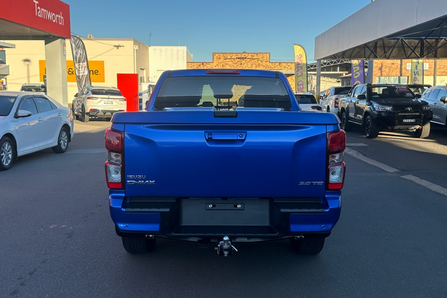 2023 Isuzu D-MAX RG LS-M Ute Image 6