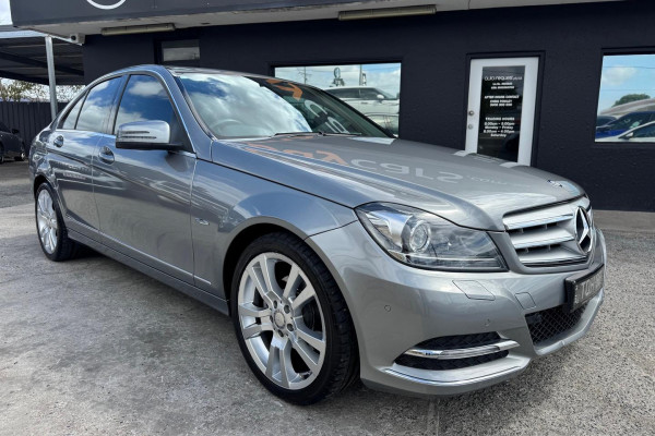 2012 Mercedes-Benz C-Class W204 C250 BlueEFFICIENCY Elegance Sedan Image 7