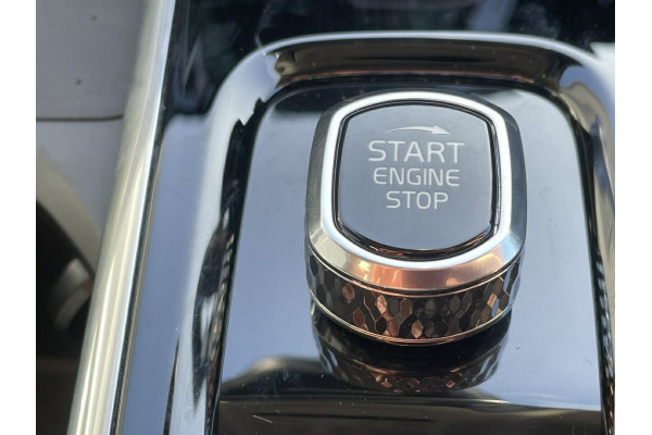 2022 Volvo XC60 UZ B5 Momentum SUV