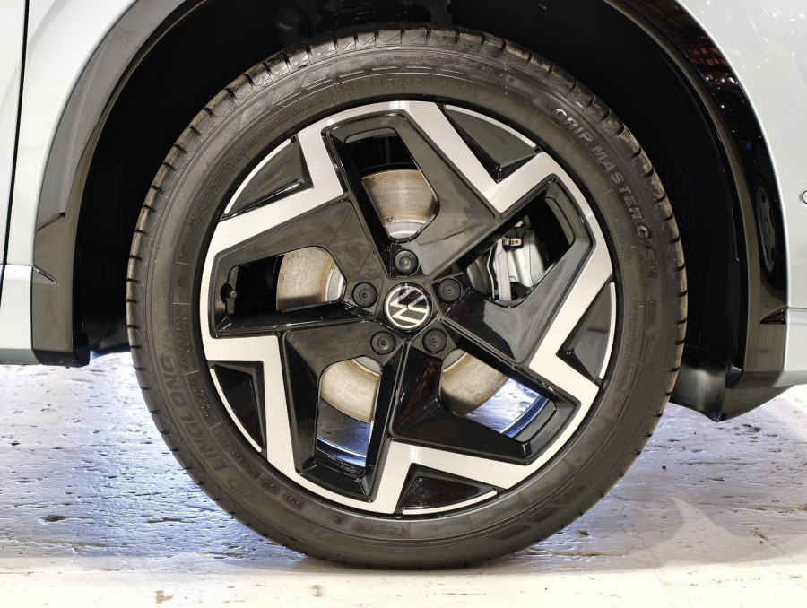 2025 Volkswagen Tiguan CT 150TSI R-Line SUV Image 6