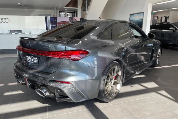 2026 Audi RS 5 Sedan Image 2
