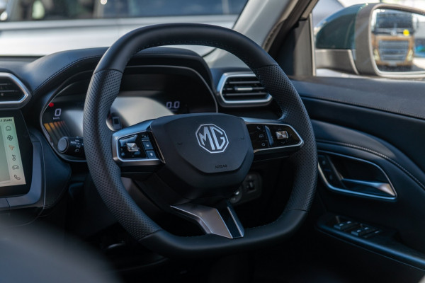 2026 MG ZS Essence Hybrid+ SUV Image 14