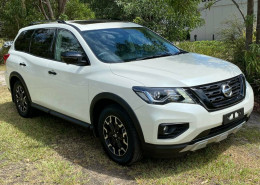 Nissan Pathfinder ST-L (2WD) R52 MY19 Series III