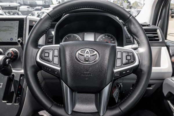 2024 Toyota HiAce GDH300R  Van Image 11
