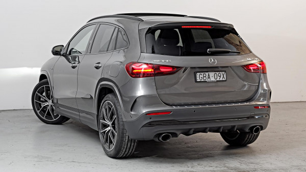 2026 Mercedes-Benz GLA-Class H247 GLA35 AMG SUV image 2