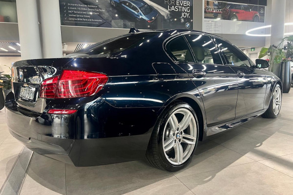 2015 BMW 5 Series F10 LCI 520i M Sport Sedan