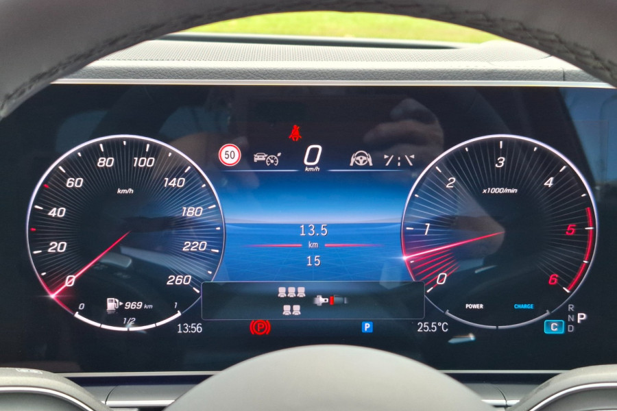 2024 MY25 Mercedes-Benz GLE-Class GLS450 d SUV Image 27