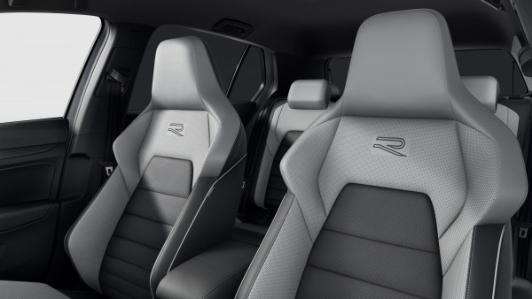 2026 Volkswagen Golf 8.5 110TSI R-Line Hatch image 11