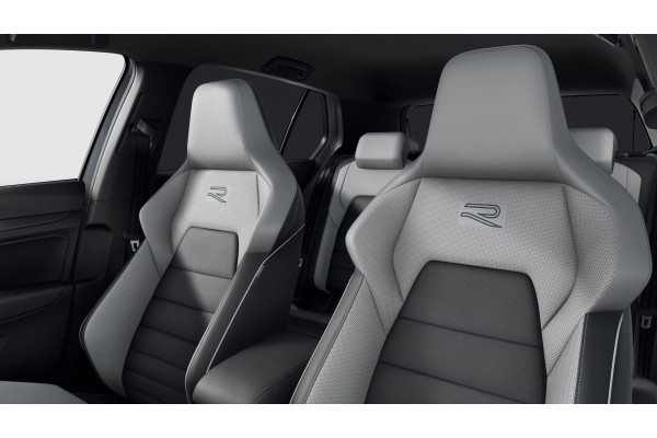 2026 Volkswagen Golf 8.5 110TSI R-Line Hatch Image 11