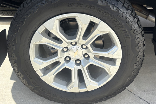 2025 Chevrolet Silverado T1 1500 LTZ Premium W/Tech Pack Ute Image 34