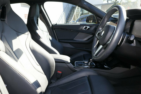 2024 BMW 1 Series F40 M135i xDrive Hatch Image 8