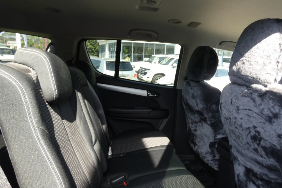 2018 Isuzu MU-X UC MY17 LS-U 4X2 SUV Image 13