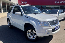 Suzuki Grand Vitara JB 