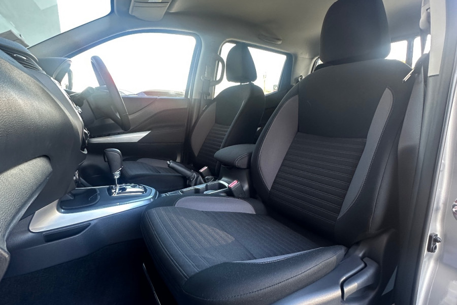 2023 Nissan Navara D23 ST Ute Image 10