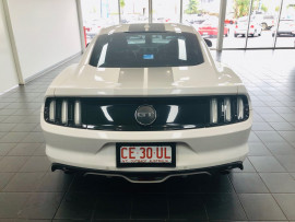 2017 Ford Mustang Image 5