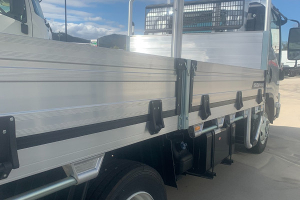 2026 Isuzu  NPR 45/65-175 DT D34 TRADE TRADEPACK Tray Image 9