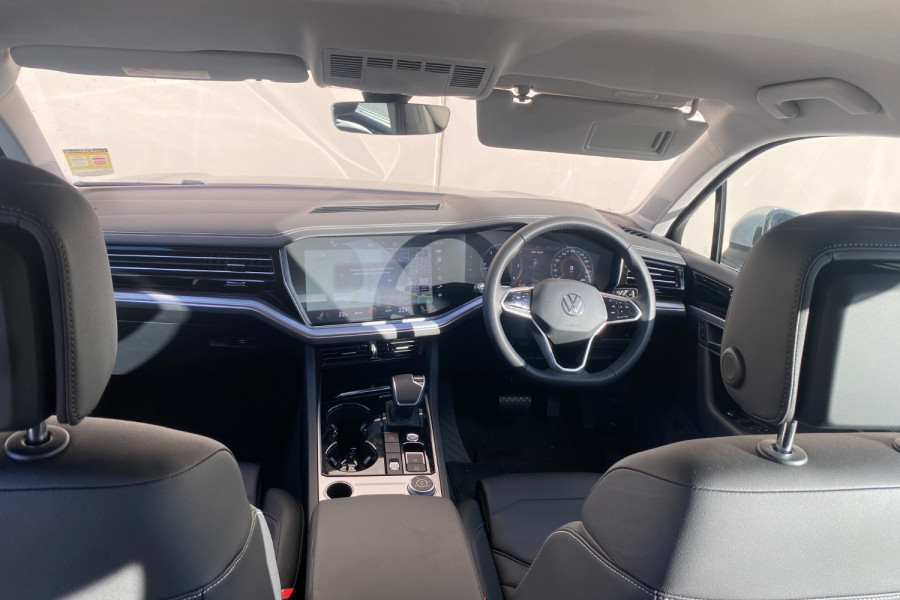 2022 Volkswagen Touareg CR 170TDI Suv Image 8