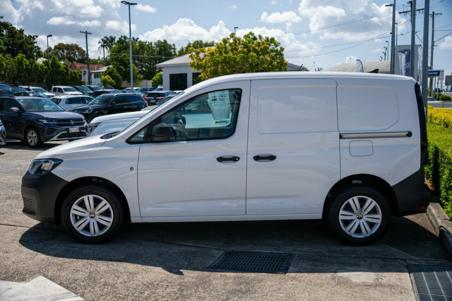 2026 Volkswagen Caddy 5 TDI320 SWB Van Image 2