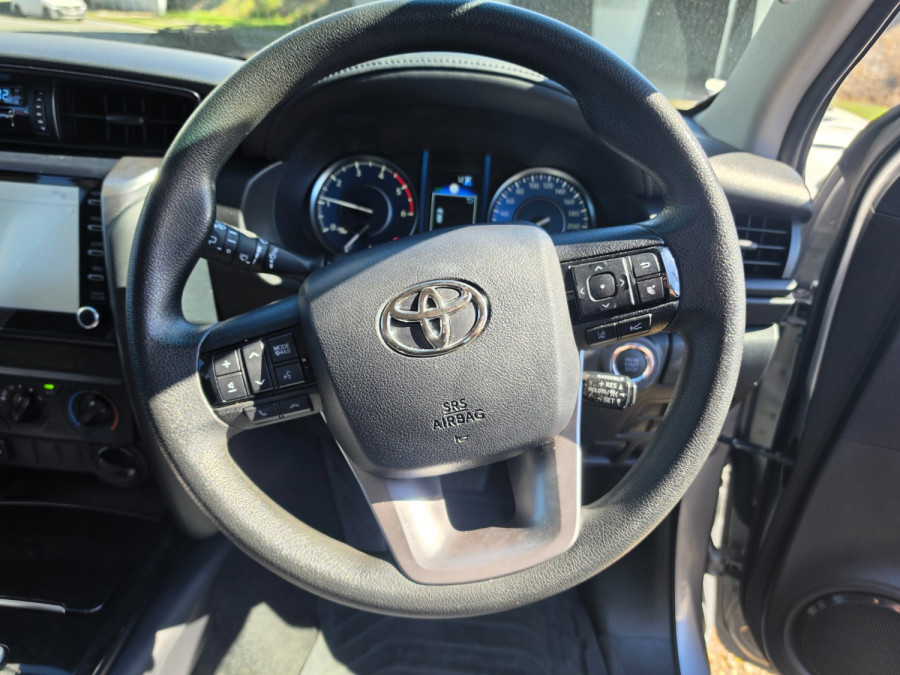 2024 Toyota Fortuner GUN156R GX SUV Image 18