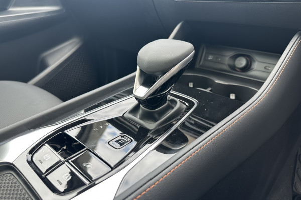 2026 MG HS Essence Hybrid+ SUV Image 11