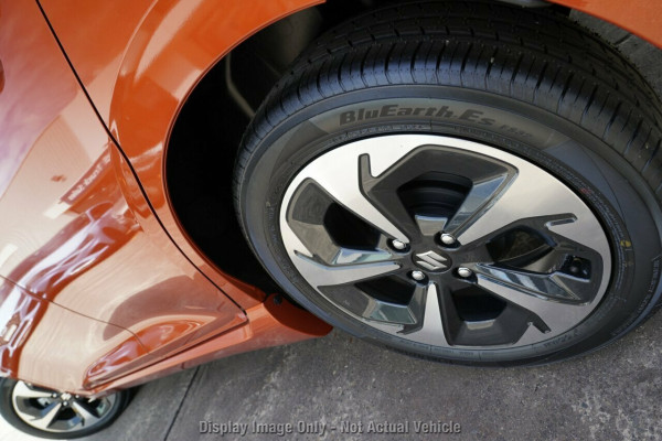 2026 Suzuki Swift UZ Hybrid GLX Hatch Image 4