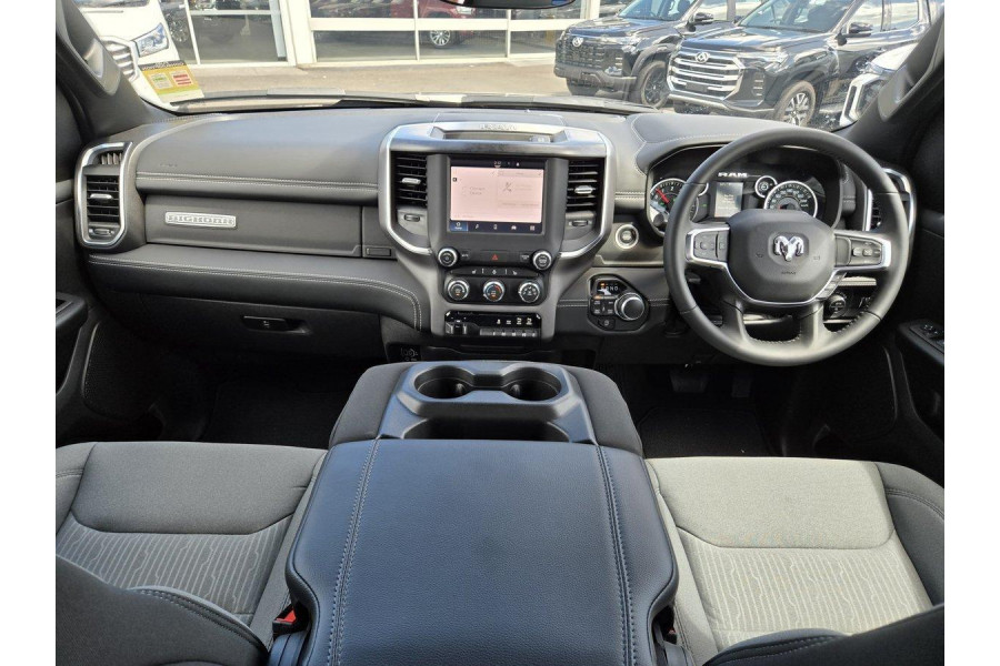 2023 Ram 1500 DT Big Horn Crew Cab Image 16