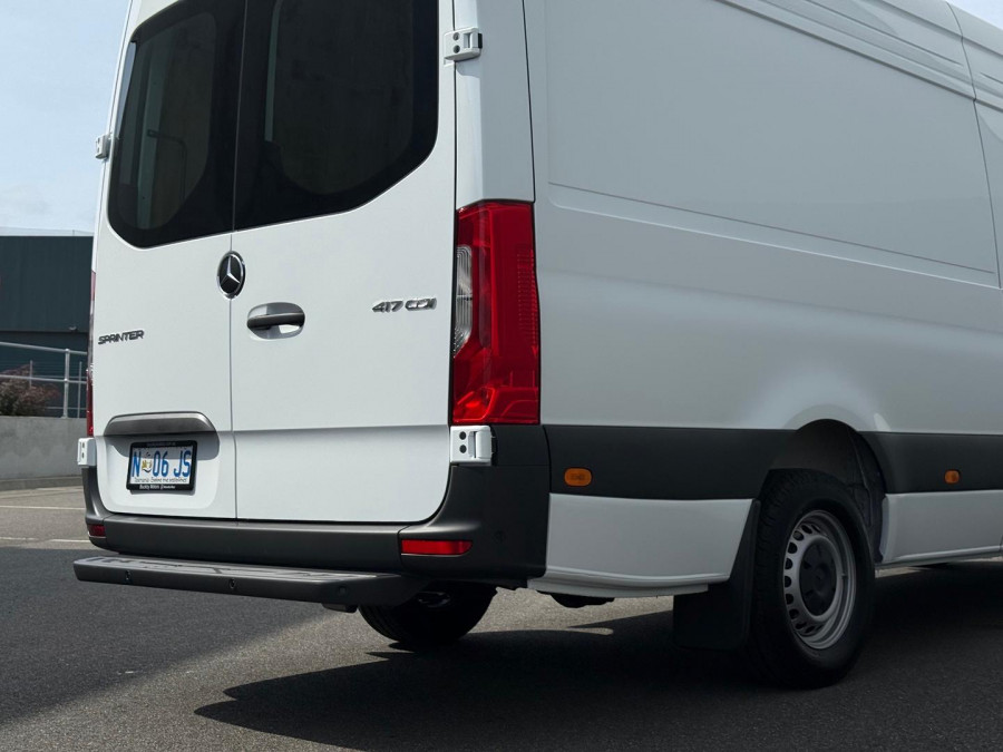 2026 Mercedes-Benz Sprinter VS30 417CDI LWB Van Image 17