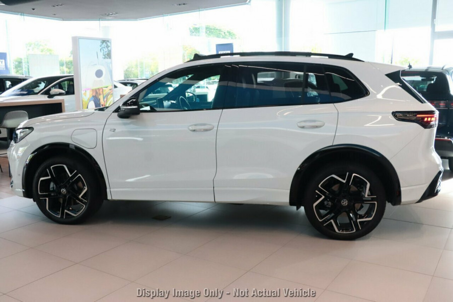 2026 Volkswagen Tiguan CT 200TSI eHybrid R-Line SUV Image 6