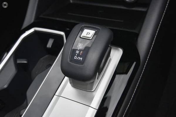 2025 Mitsubishi Outlander ZM Aspire SUV Image 9