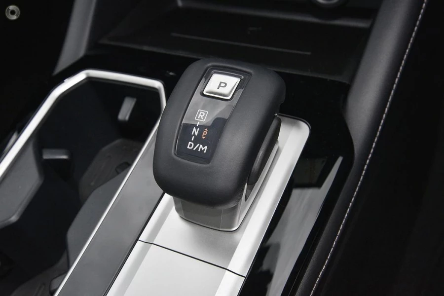 2025 Mitsubishi Outlander ZM Aspire SUV Image 9