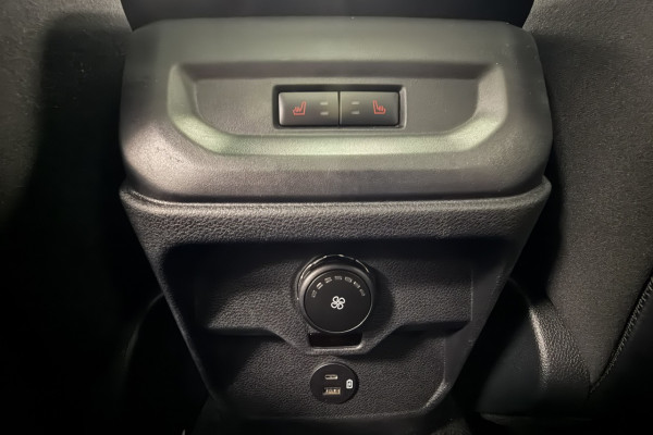 2024 Ford Everest UB Platinum SUV Image 24