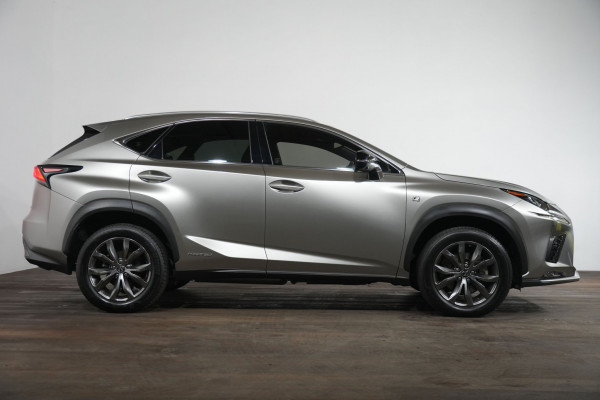 2021 Lexus Nx300h F-Sport +ep1 Hybrid (Fwd) SUV Image 4