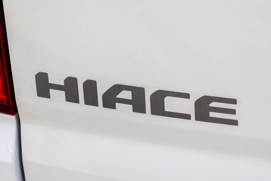 2022 Toyota HiAce GDH300R  Van Image 19