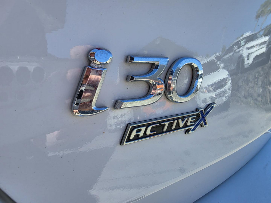 2015 MY16 Hyundai i30 GD3 Series II Active X Hatch Image 12