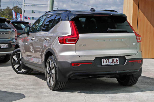 2023 MY24 Volvo XC40 XZ Recharge Pure Electric SUV Image 3