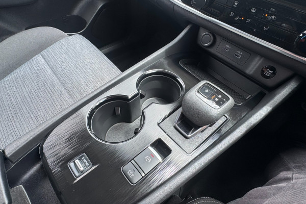 2024 MY25 Nissan X-Trail T33 ST SUV Image 18