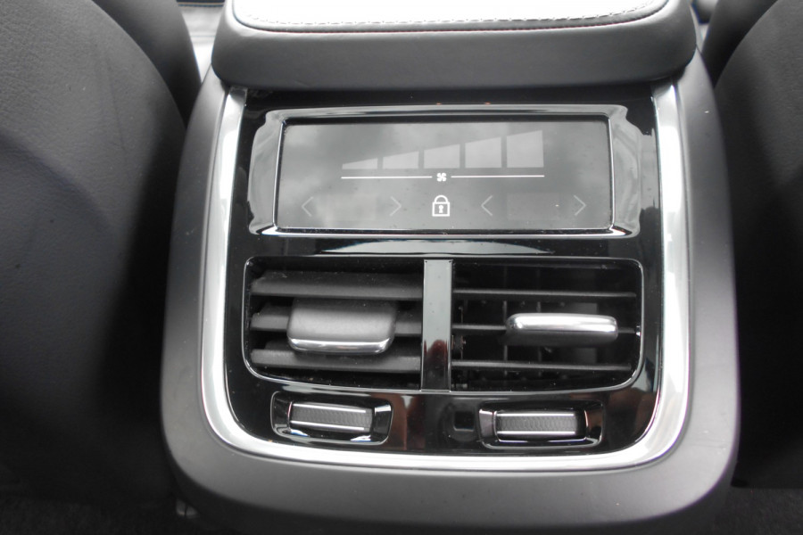 2020 MY21 Volvo XC90 L Series T6 R-Design SUV Image 19