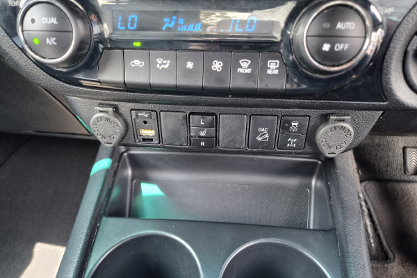 2021 Toyota HiLux GUN126R Rogue Dual Cab Pick Up Image 14
