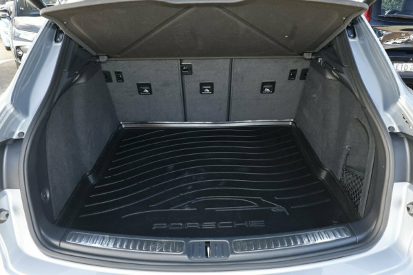 2022 MY23 Porsche Macan 95B T SUV Image 23