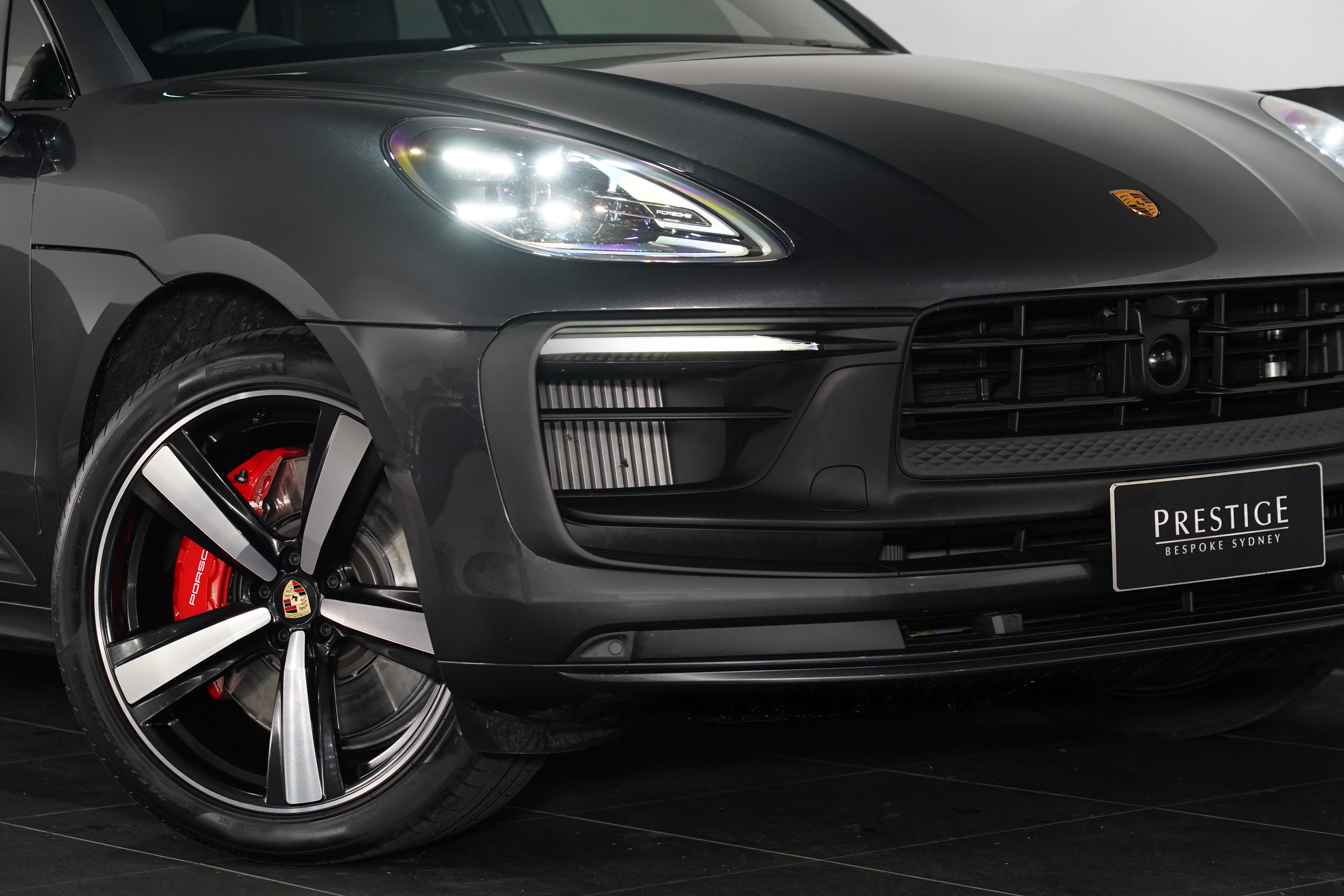 2023 Porsche Macan Gts Wagon Image 11