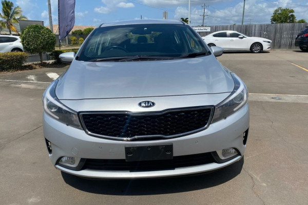 2017 MY18 Kia Cerato YD Sport+ Hatch Image 10