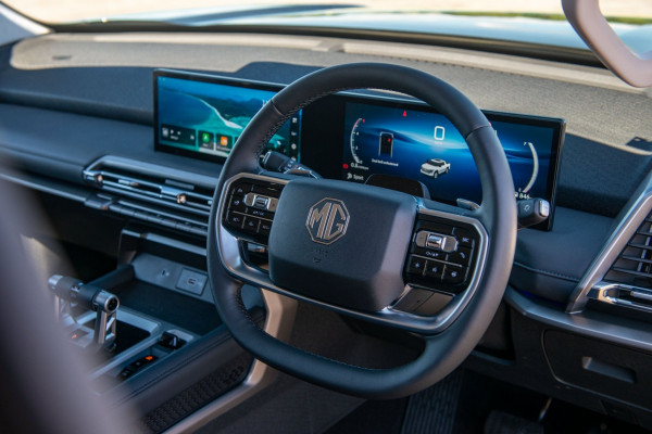 2025 MG U9 Explore Pro Ute Image 9