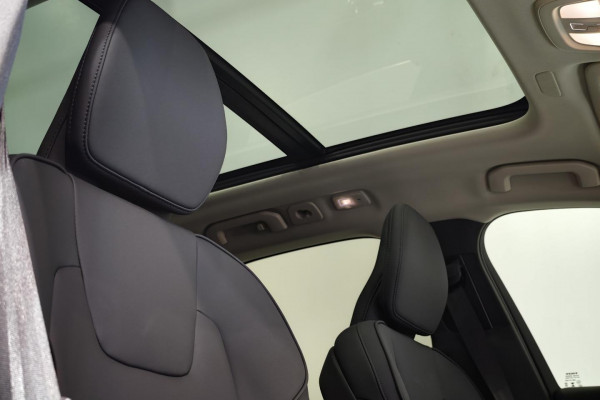 2025 MY26 Volvo XC60 UZ Plus B5 Bright SUV Image 9