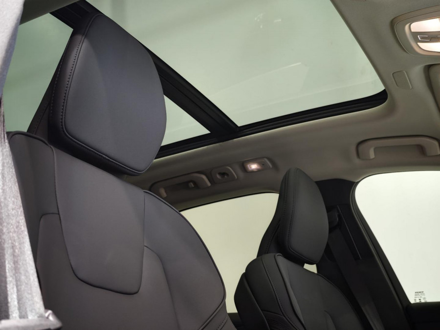 2025 MY26 Volvo XC60 UZ Plus B5 Bright SUV Image 9